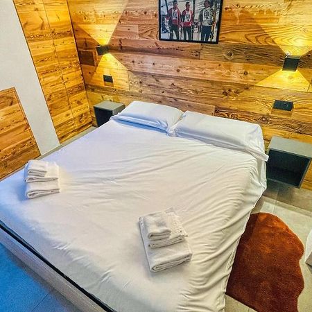Appartamento Livia - Affitti Brevi Italia Bardonecchia Ngoại thất bức ảnh